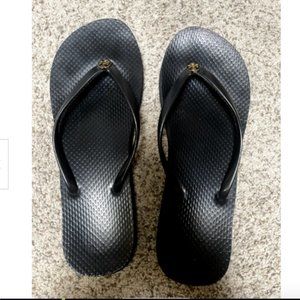 Tory Burch Black/Gold Logo Platform Thong Flip Flops Sandals Women’s Size 8.5